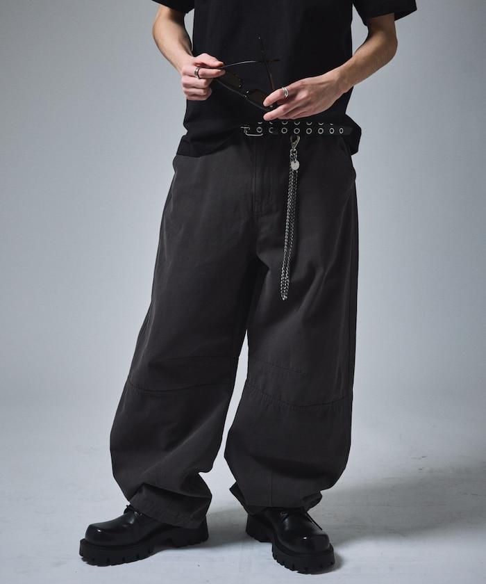 寬鬆剪裁工裝褲