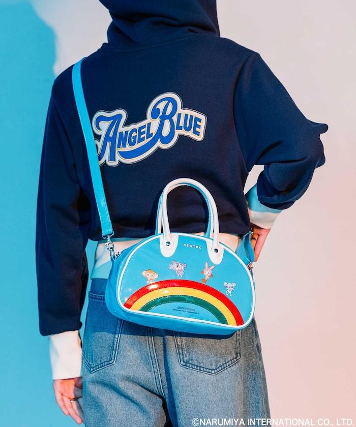 成美兒角色 亮麵包包