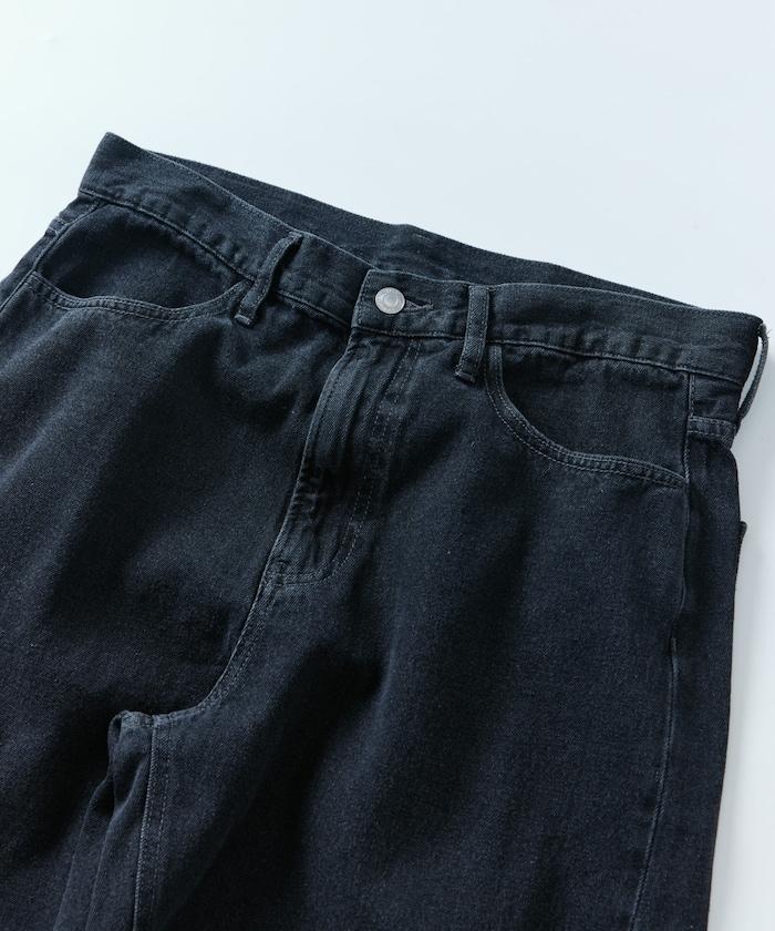 寬鬆直筒款牛仔褲