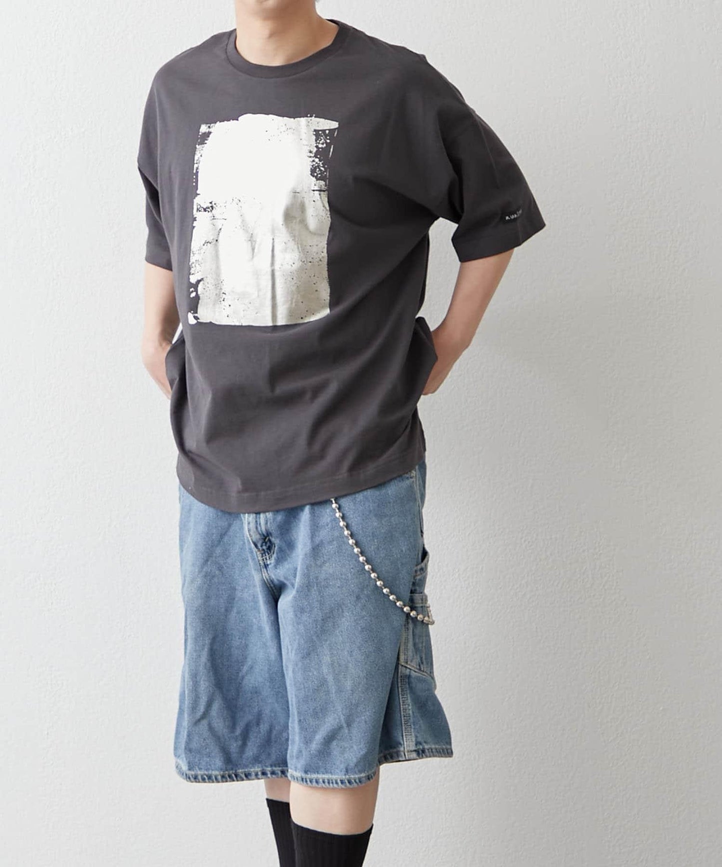 【NUNIFE/】箔印花大T-shirt