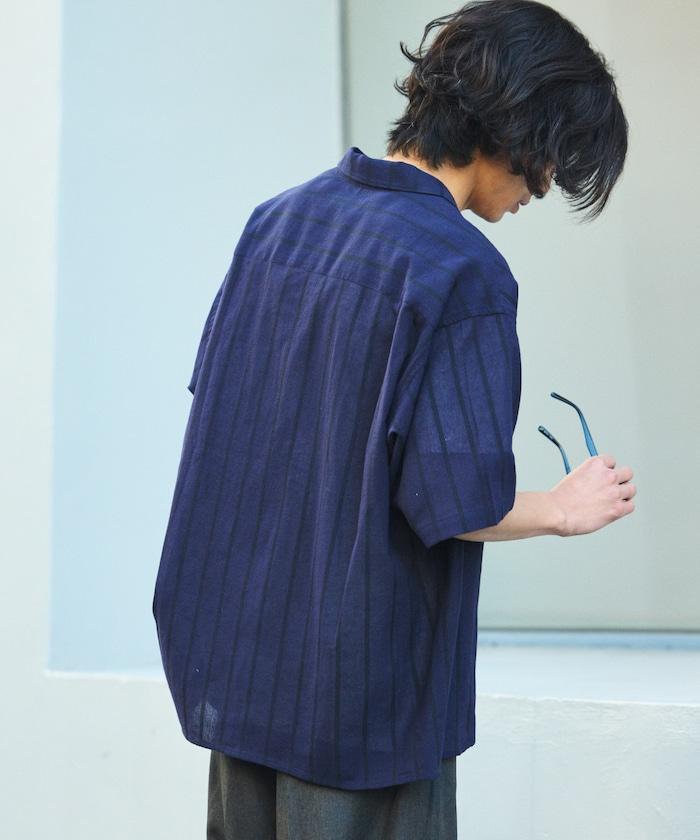 Relax Fit 舒適寬鬆 陰影條紋 開領 襯衫 【限定推出】