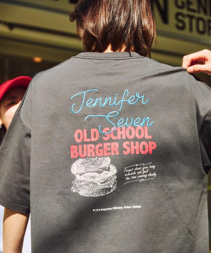 JENNIFER SEVEN×FREAK'S STORE 聯名 大尺寸 後背印花 圓領T恤
