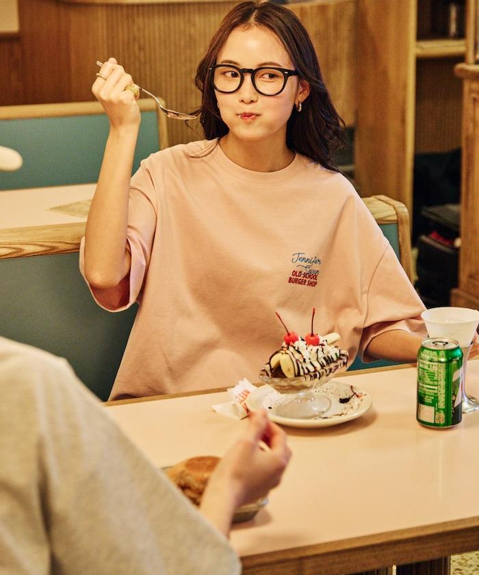 JENNIFER SEVEN×FREAK'S STORE 聯名 大尺寸 後背印花 圓領T恤