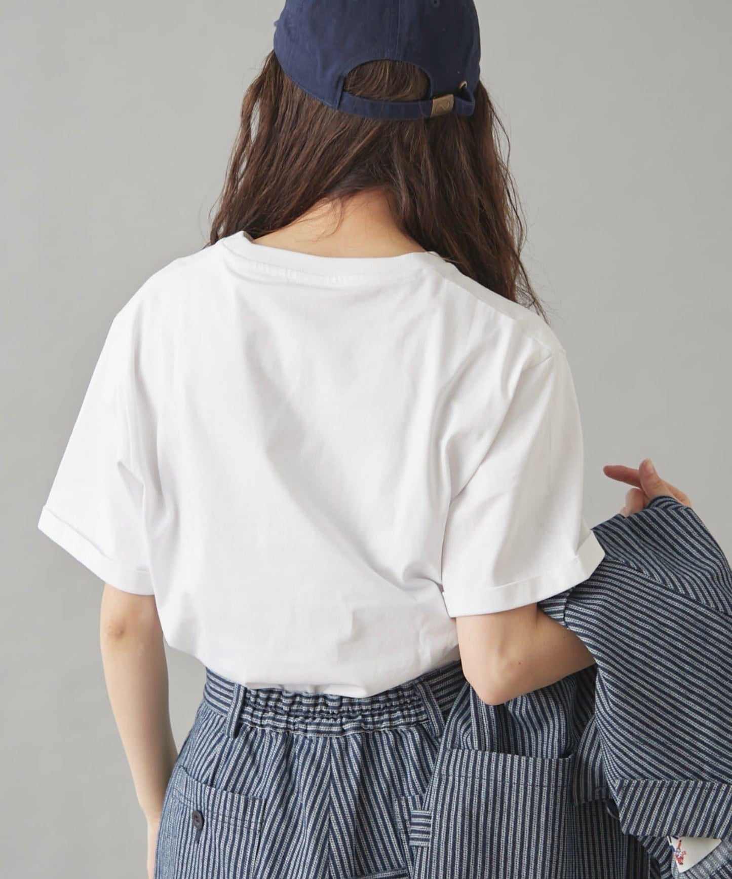 【GEVACO】一點小標誌鏈條刺繡T恤