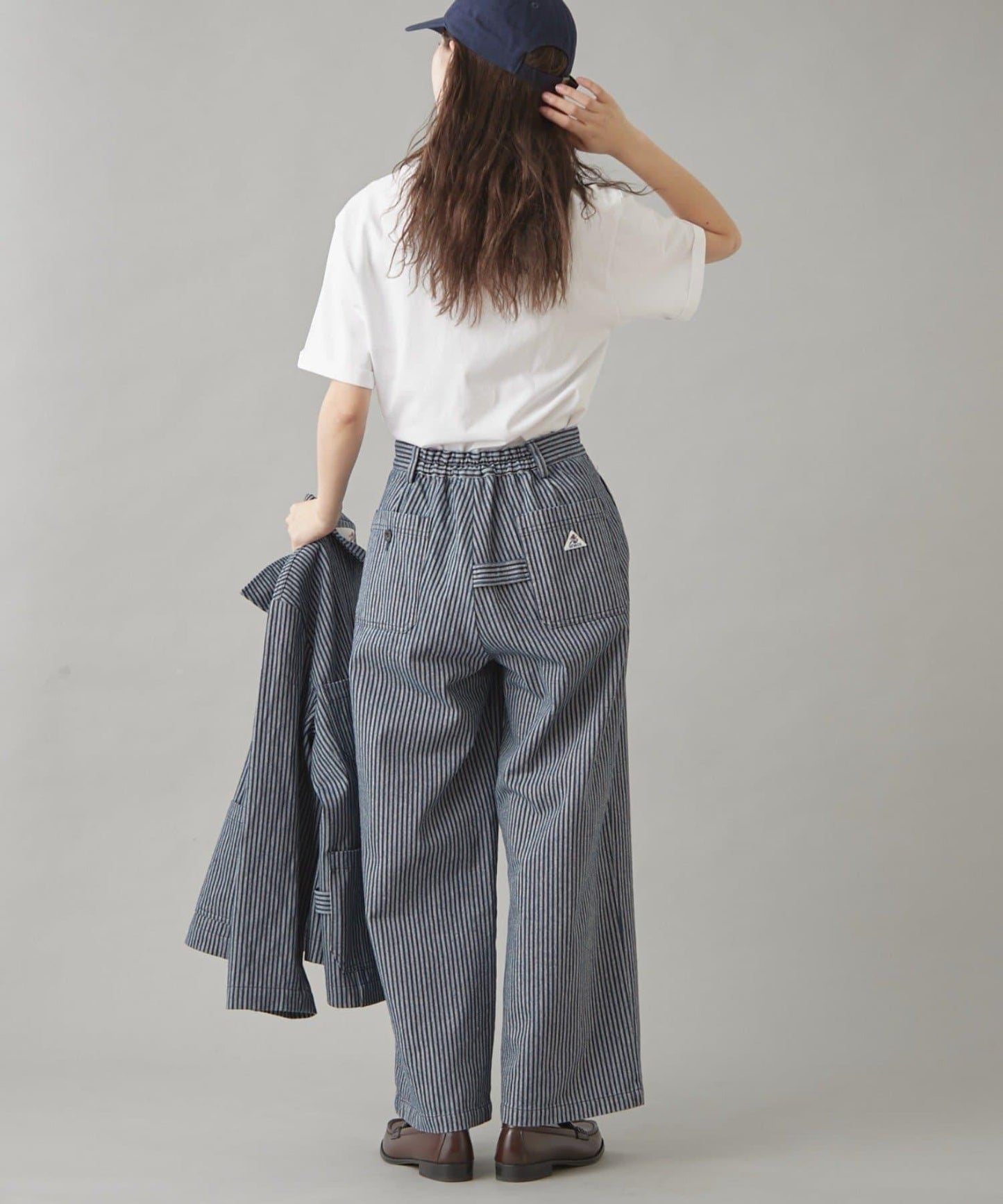 【GEVACO】一點小標誌鏈條刺繡T恤