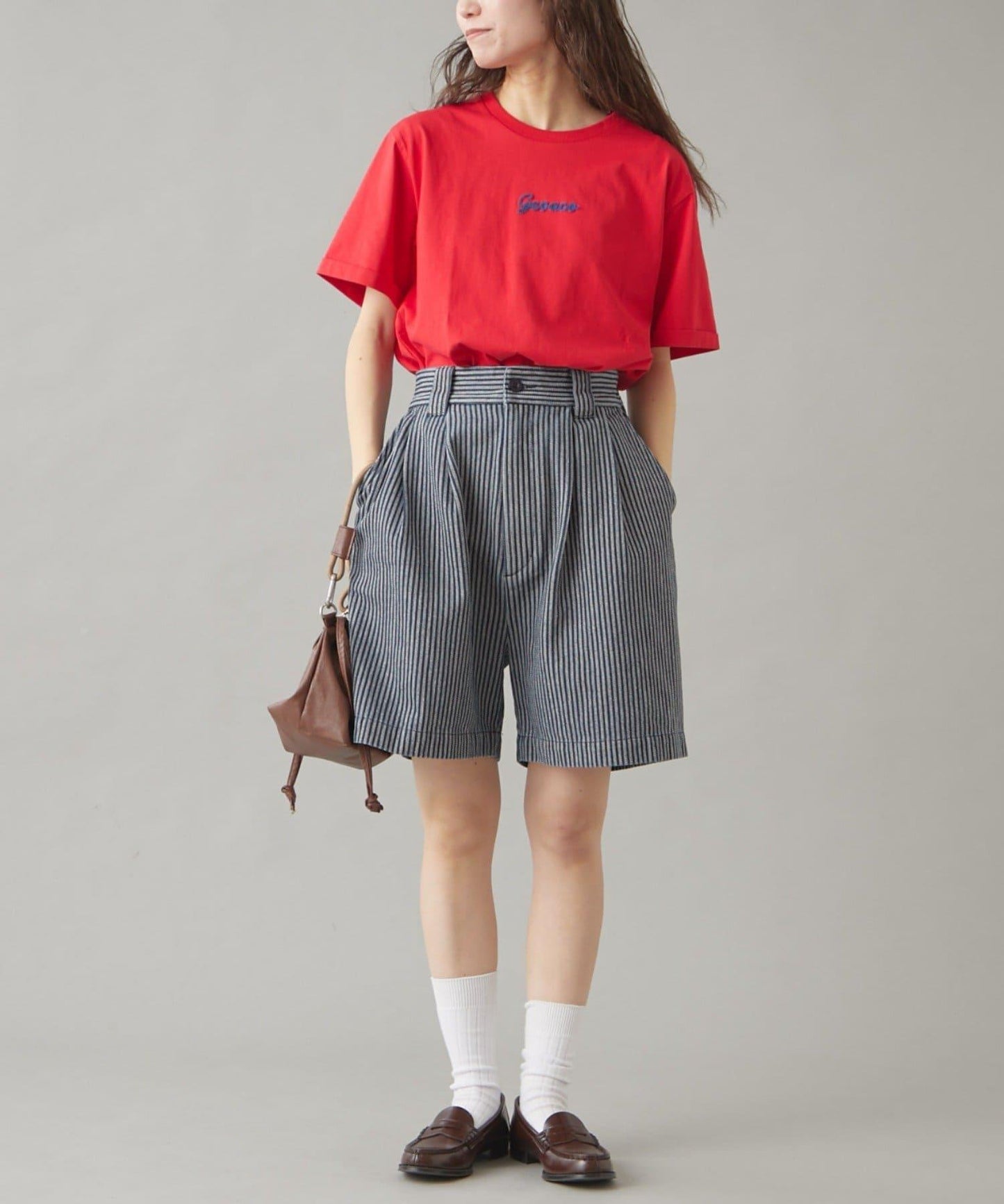 【GEVACO】一點小標誌鏈條刺繡T恤