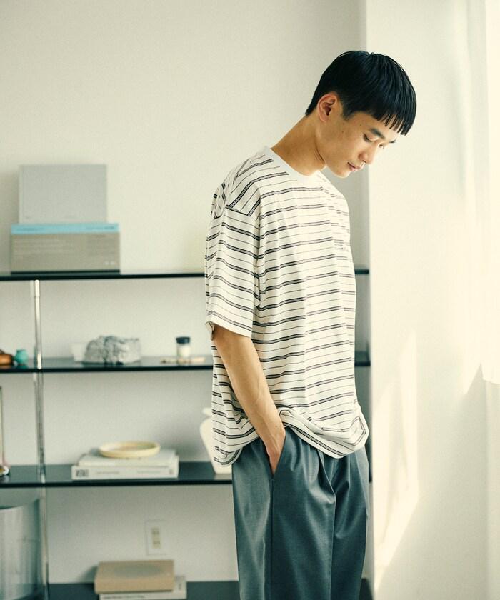 BASIC標誌刺繡T恤條紋/一點刺繡條紋T恤/短袖