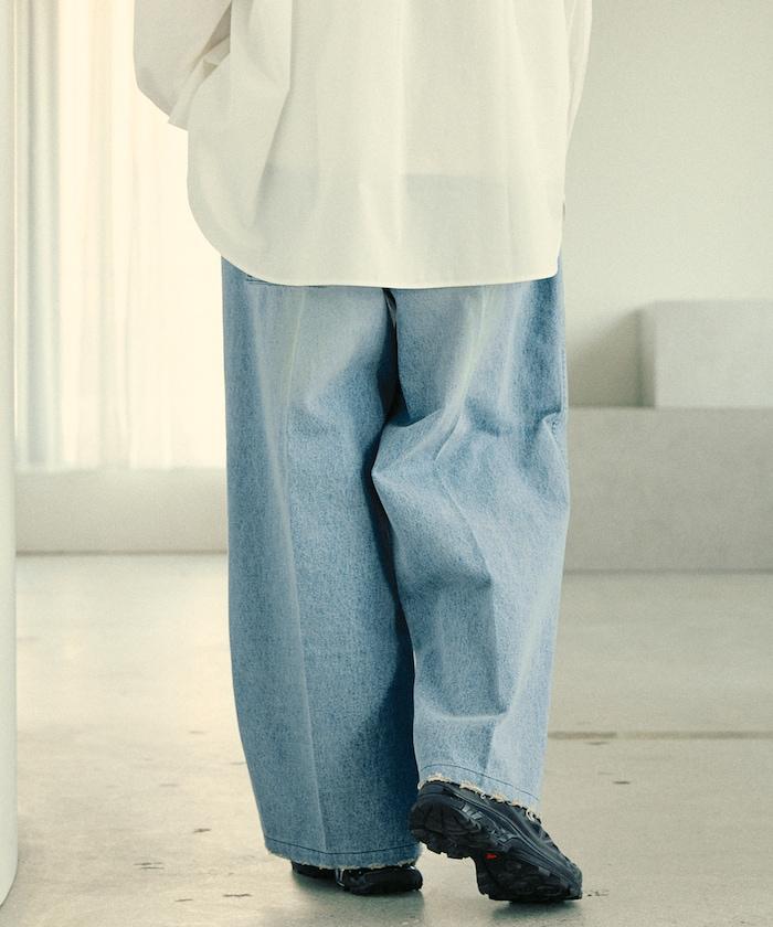 寬鬆直筒牛仔褲