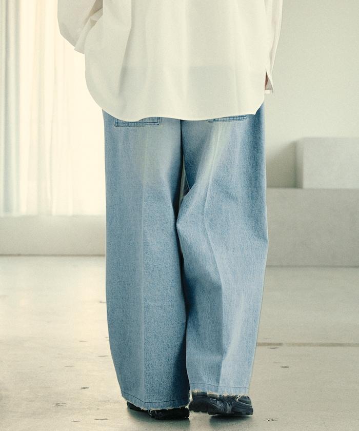 寬鬆直筒牛仔褲