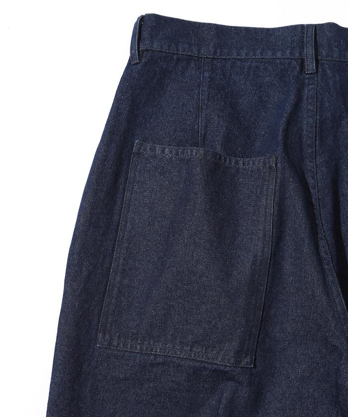 寬鬆直筒牛仔褲