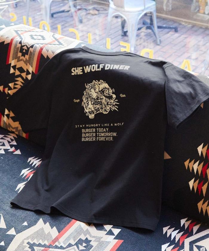 SHE WOLF DINER×FREAK'S STORE/海狼餐廳 聯名 大尺寸 後背印花T恤/WOLF