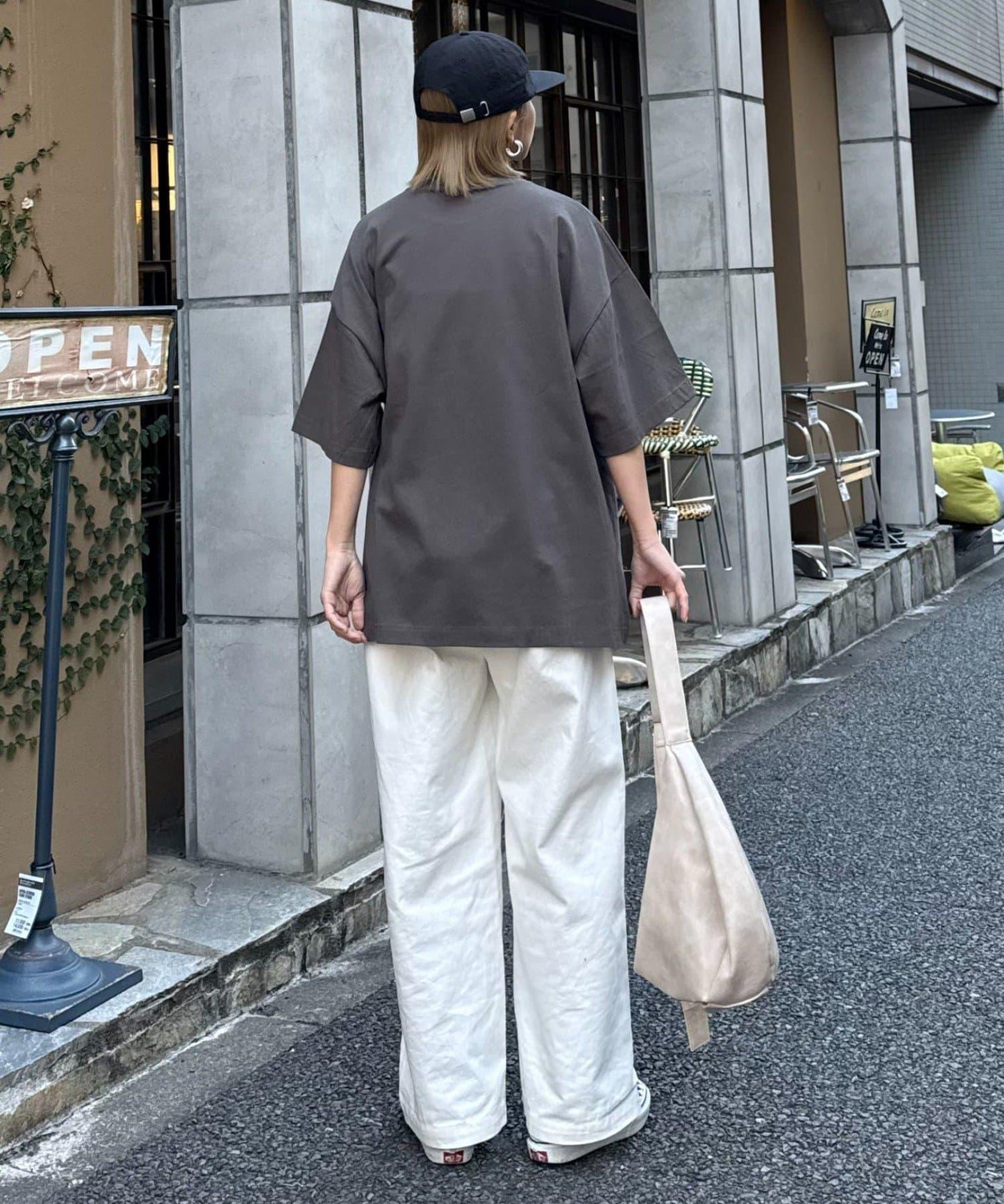 【男女通用】寬鬆剪裁圖案印花T恤