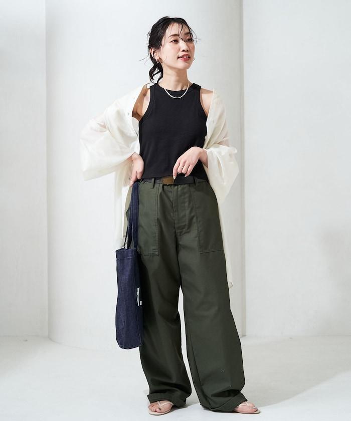 帶杯的無袖棉質肋條背心