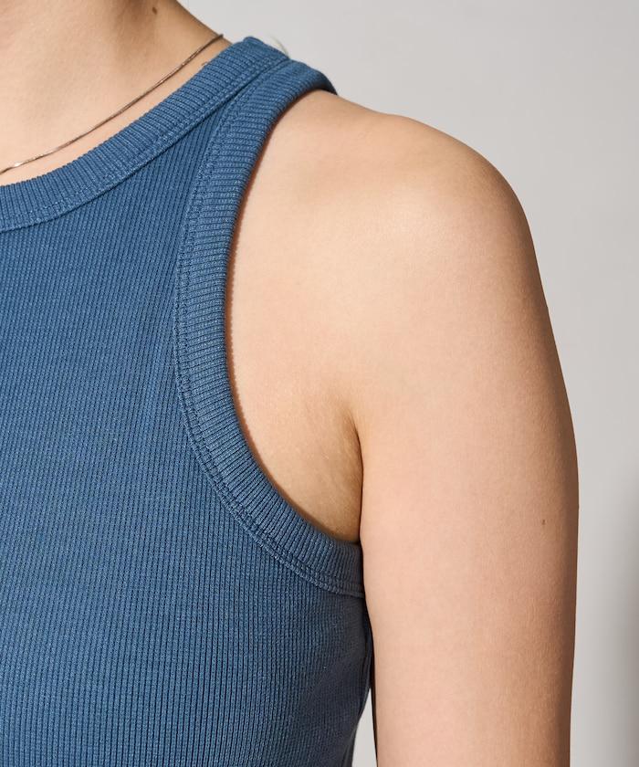 帶杯的無袖棉質肋條背心