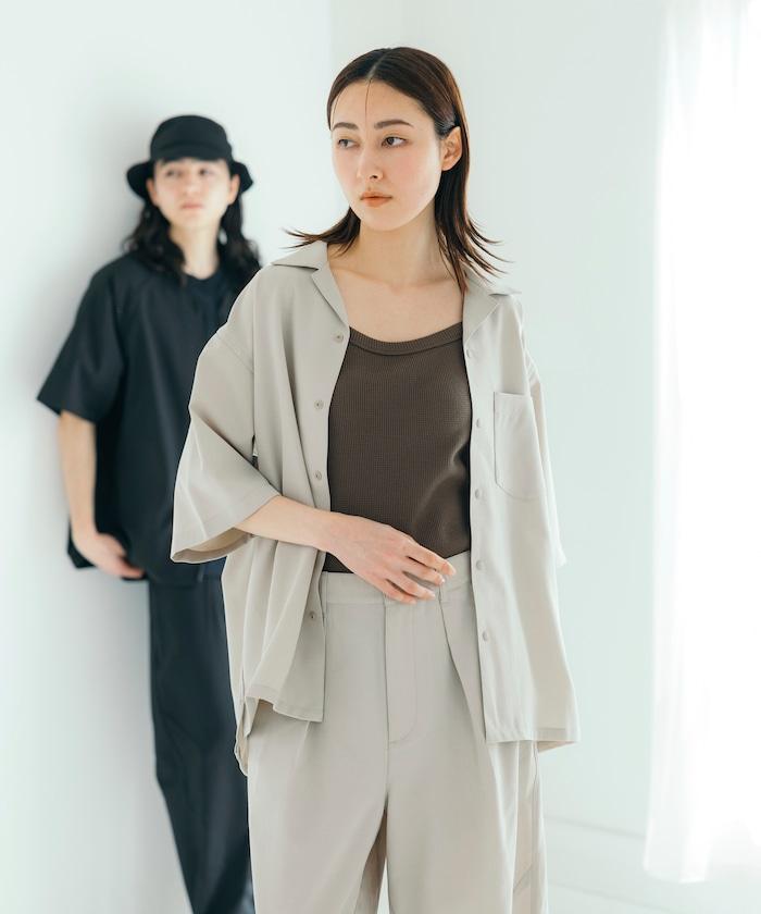 速乾材料 舒適版型 開領襯衫 短袖 亞麻風