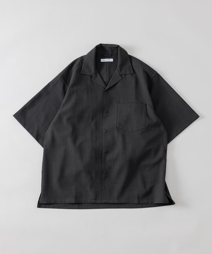 速乾材料 舒適版型 開領襯衫 短袖 亞麻風