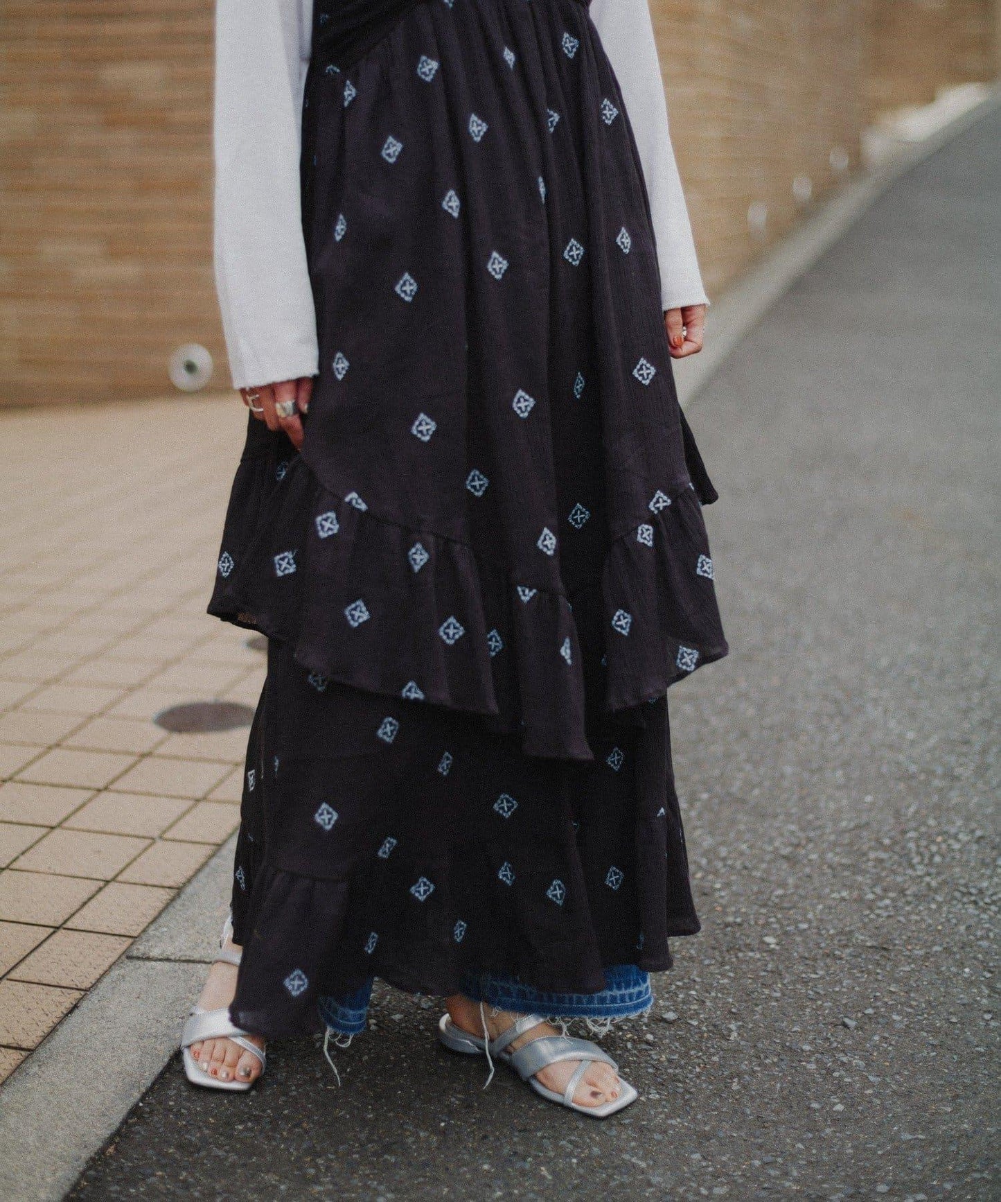 【aguni】刺繡層疊吊帶連衣裙