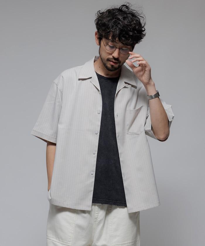 Reflax 功能性材料 輕鬆合身 條紋 開領襯衫 短袖