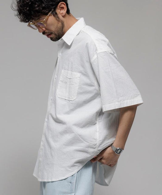 聯名重 折皺加工 舒適版型 常規領口 短袖襯衫