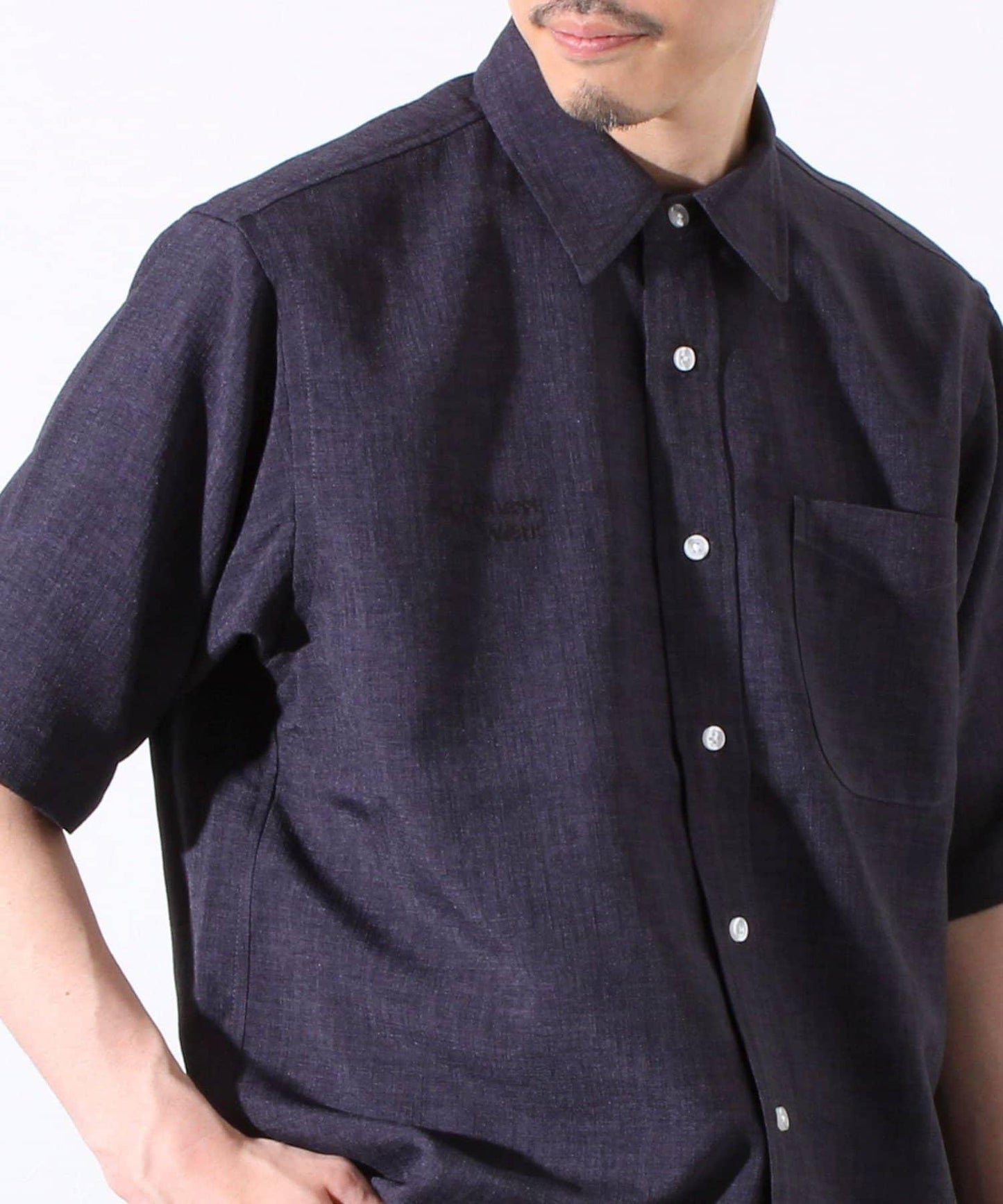 【GLOSTER】亞麻質感帆布 GOODNESS刺繡 短袖襯衫