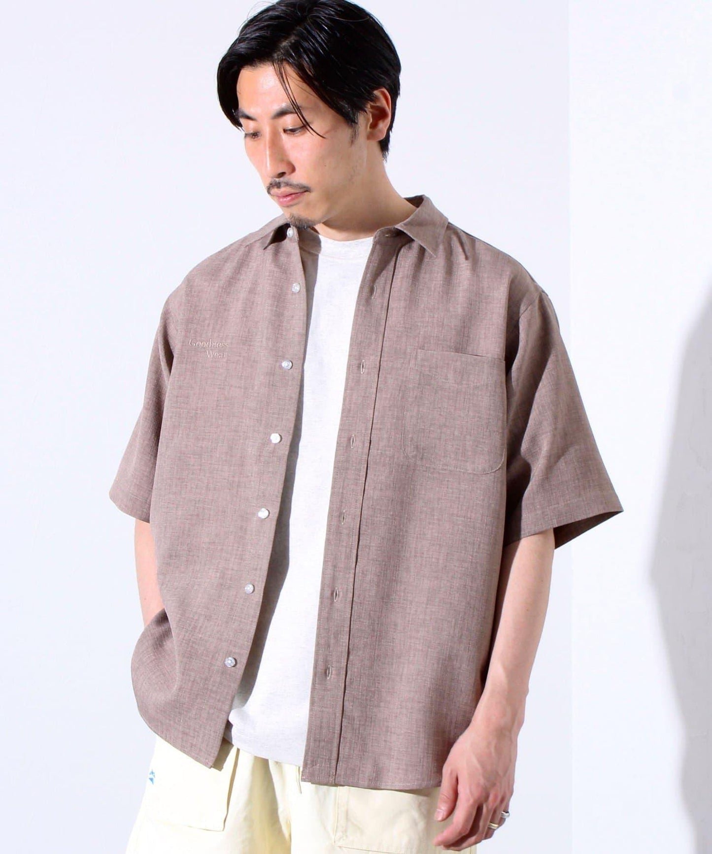 【GLOSTER】亞麻質感帆布 GOODNESS刺繡 短袖襯衫