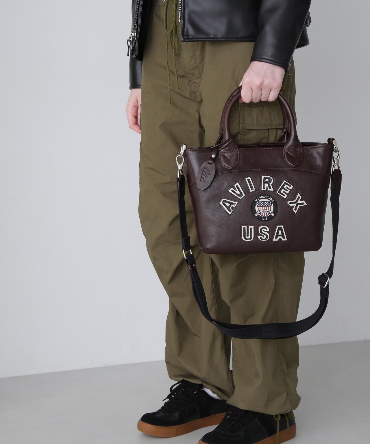 《直營店限定》學院風真皮迷你手提袋/VARSITY LEATHER MINI TOTE BAG/AVX5626