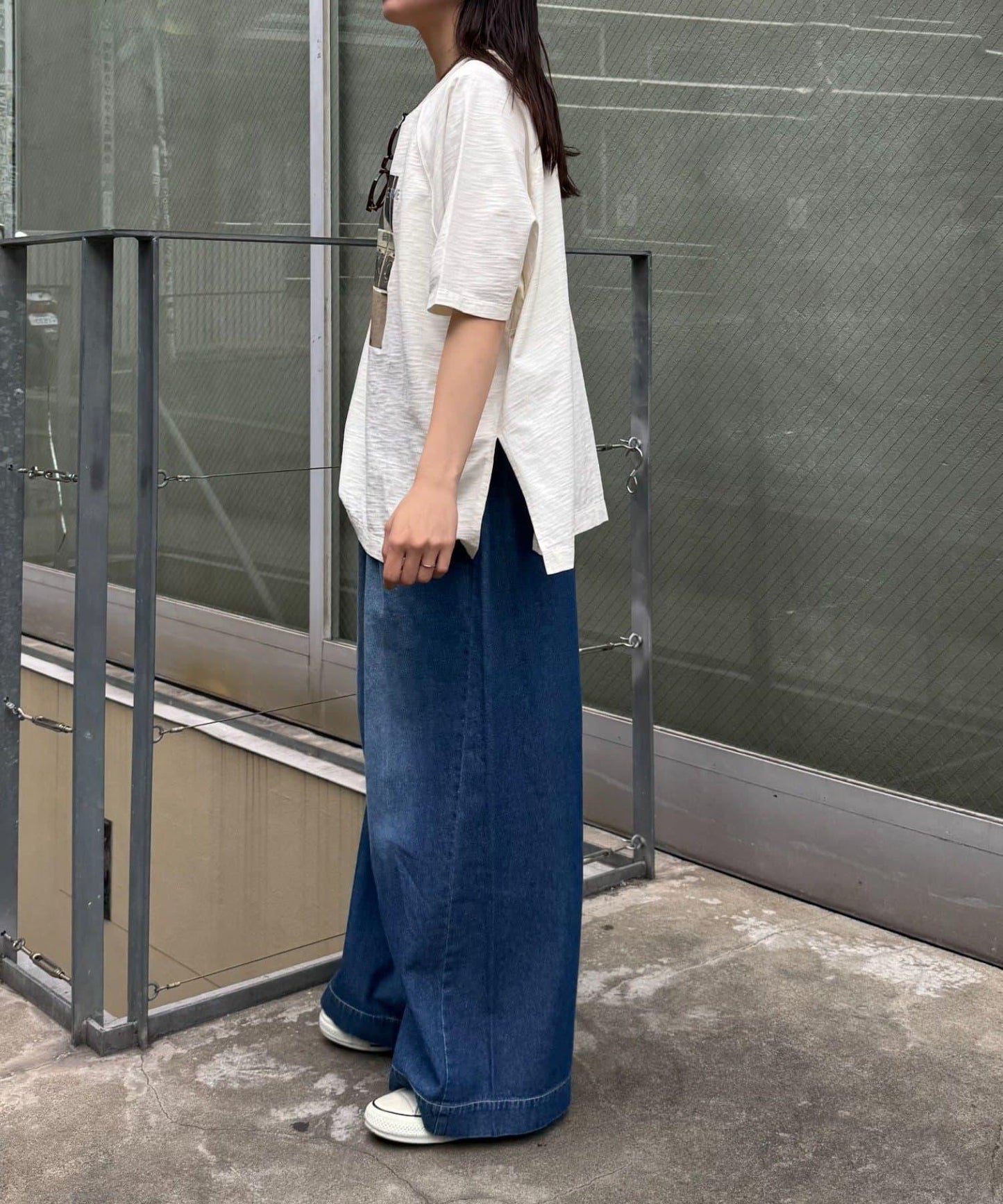 柔軟寬鬆牛仔褲