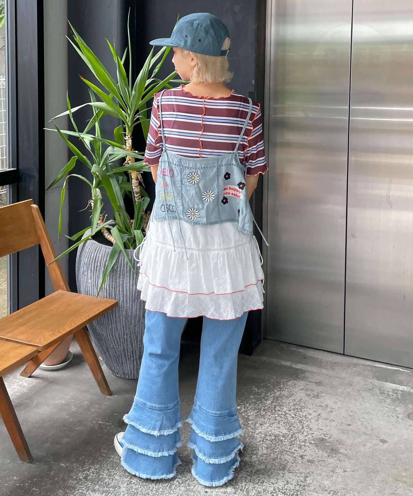 5/1(星期四)10:00~開始【HELLO.SANFRANCISCO/你好,舊金山】印度原刺繡緞面吊帶衫