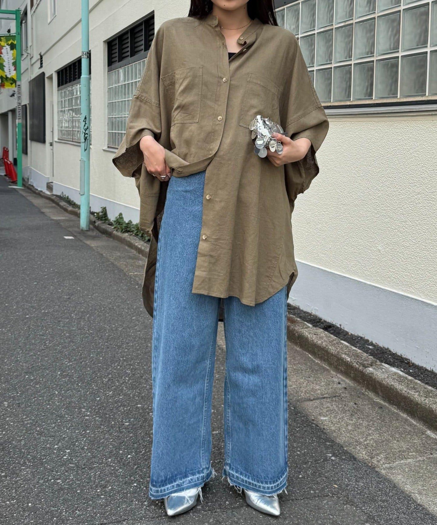 【二臂修身遮蓋】亞麻粘膠杜邦襯衫
