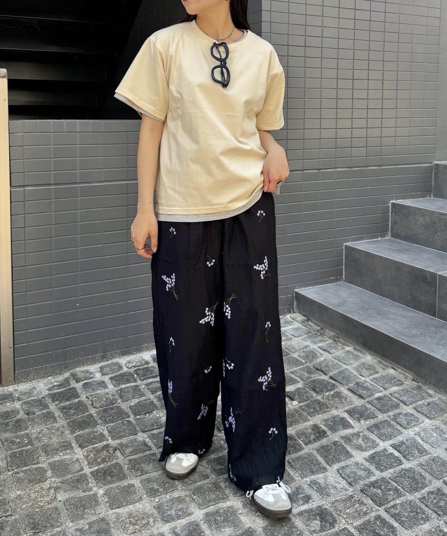 【柳樹】彩色疊層一點刺繡T恤