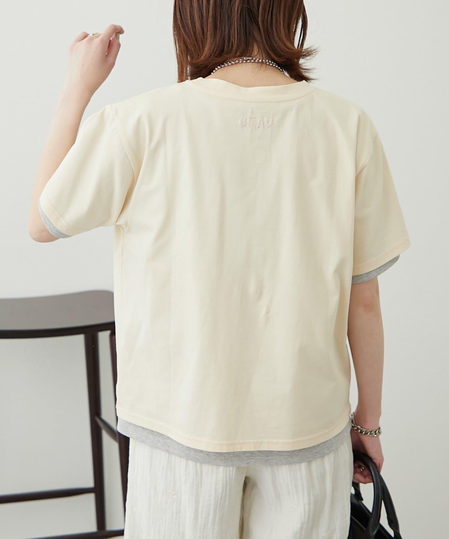 【柳樹】彩色疊層一點刺繡T恤