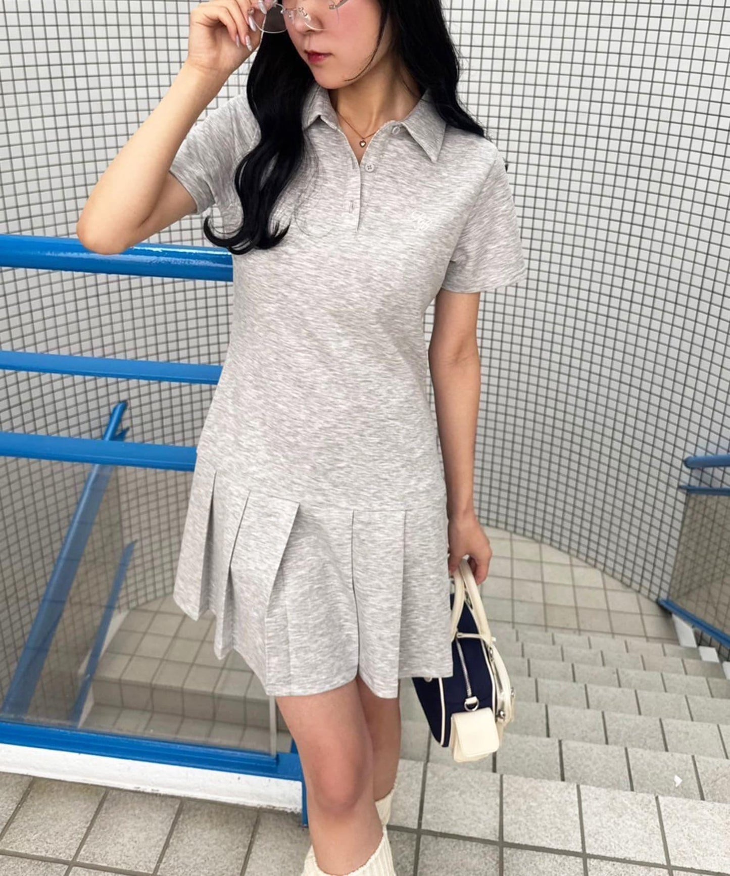 【一件接一件】修身迷你連衣裙