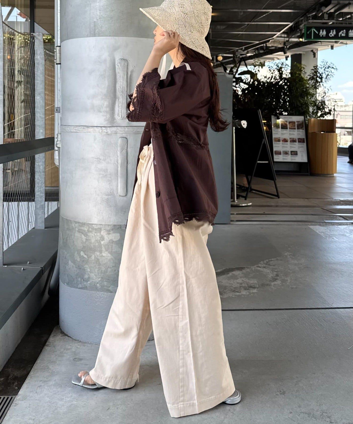 柔軟寬鬆牛仔褲