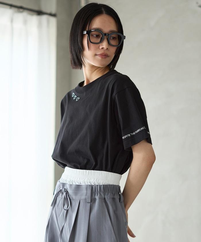 有機棉 心形 標誌刺繡T恤 / 圓領 單點標誌 刺繡短袖T恤