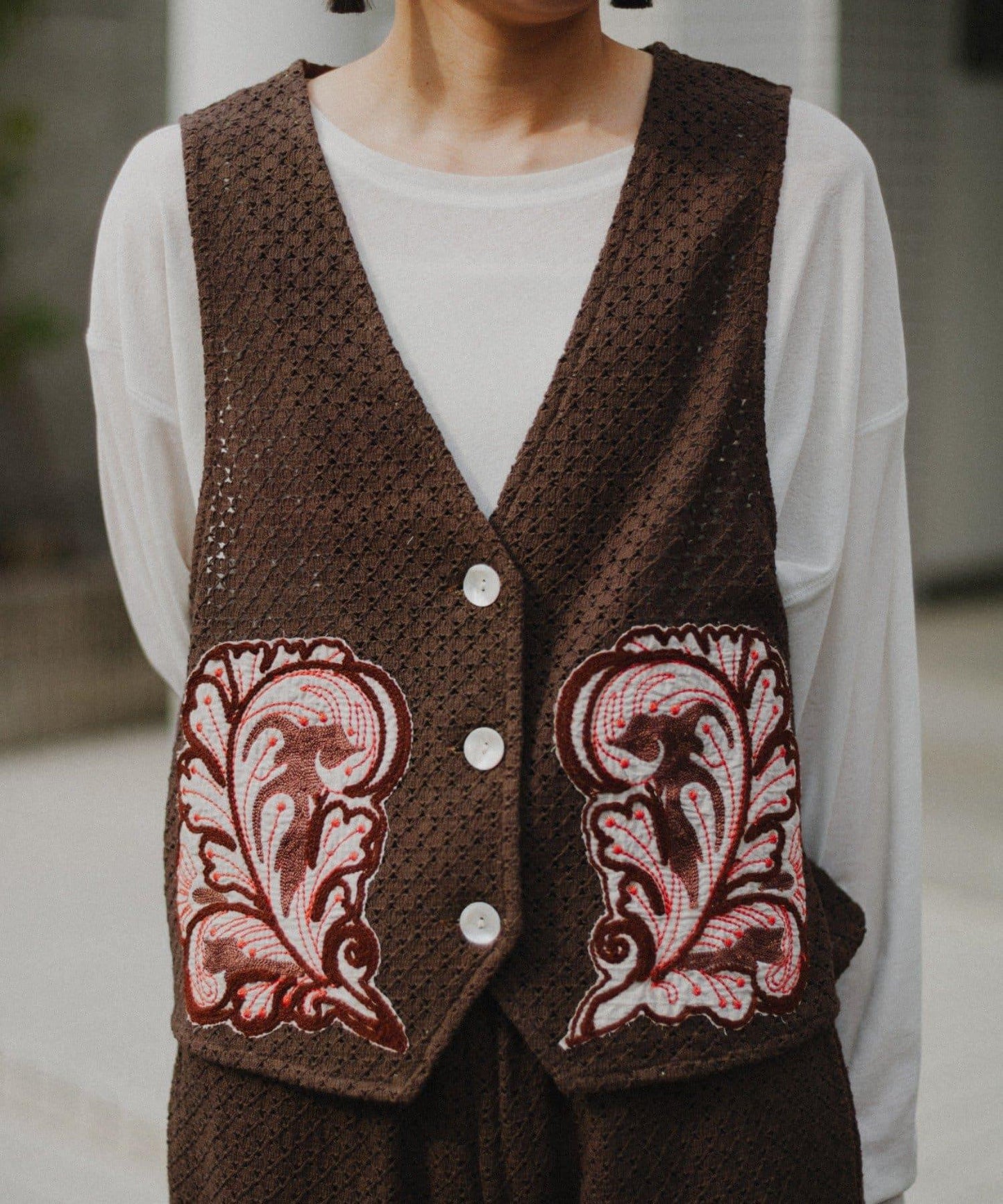 aguni拼接刺繡馬甲