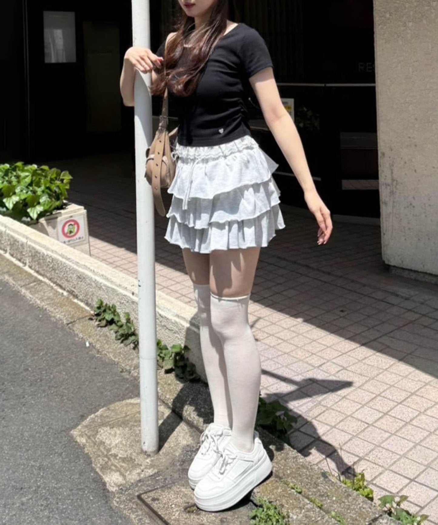 【@re.__mi23精選】下襬蕾絲T-shirt