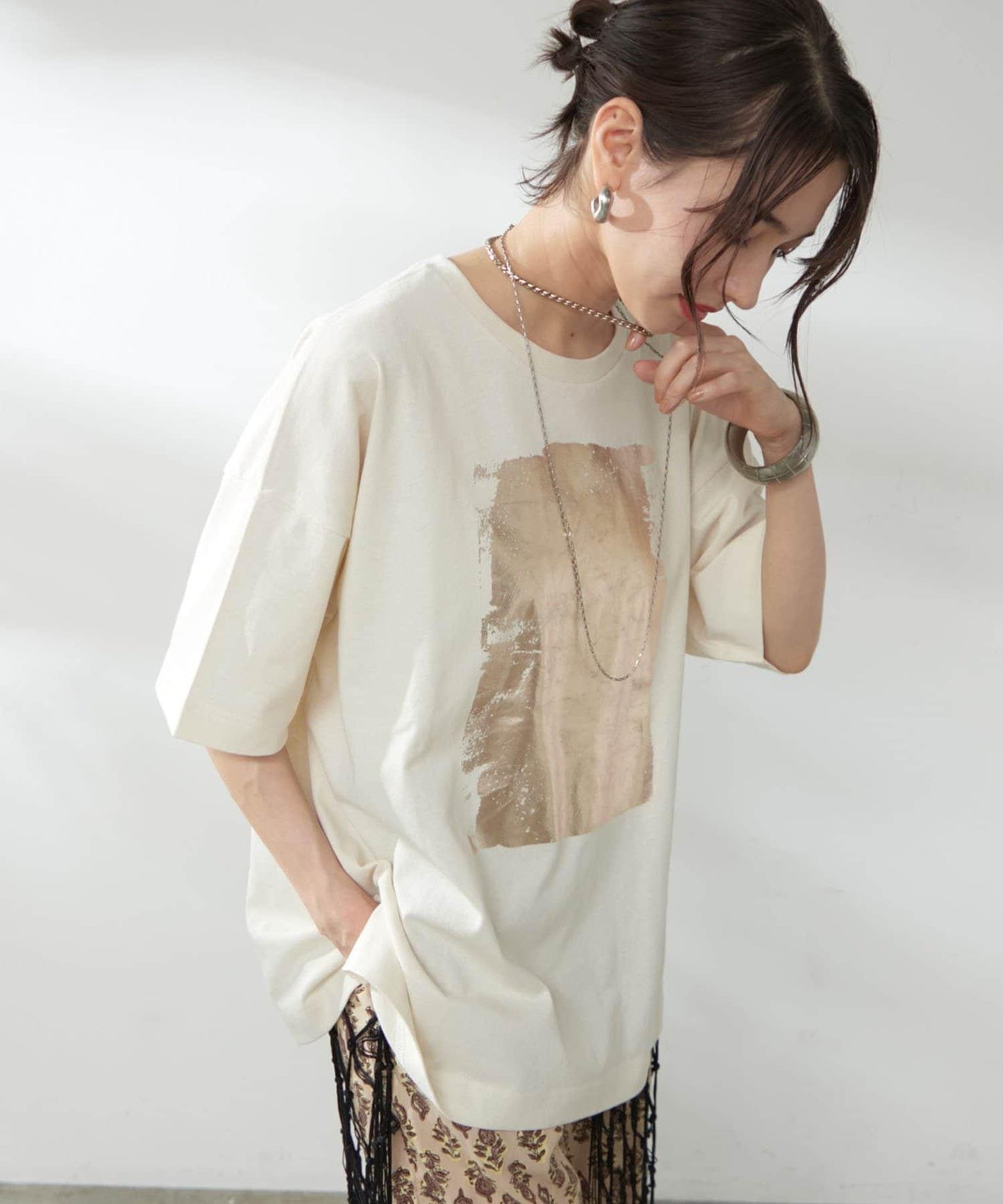 【NUNIFE/】箔印花大T-shirt
