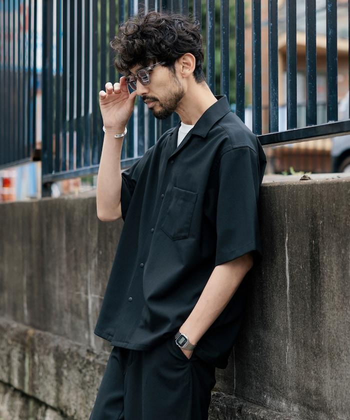 速乾材料 舒適版型 開領襯衫 短袖 亞麻風