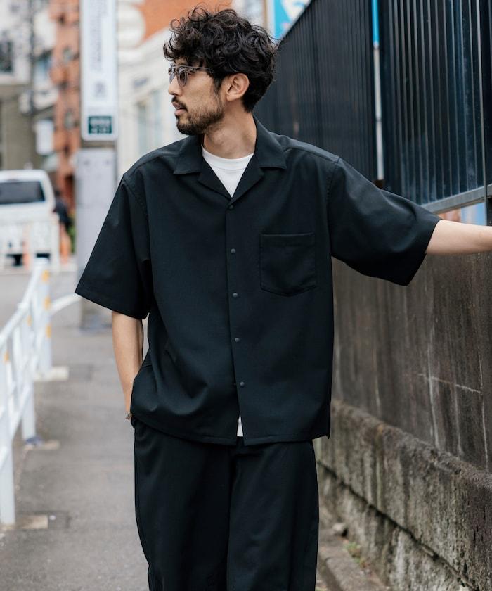 速乾材料 舒適版型 開領襯衫 短袖 亞麻風