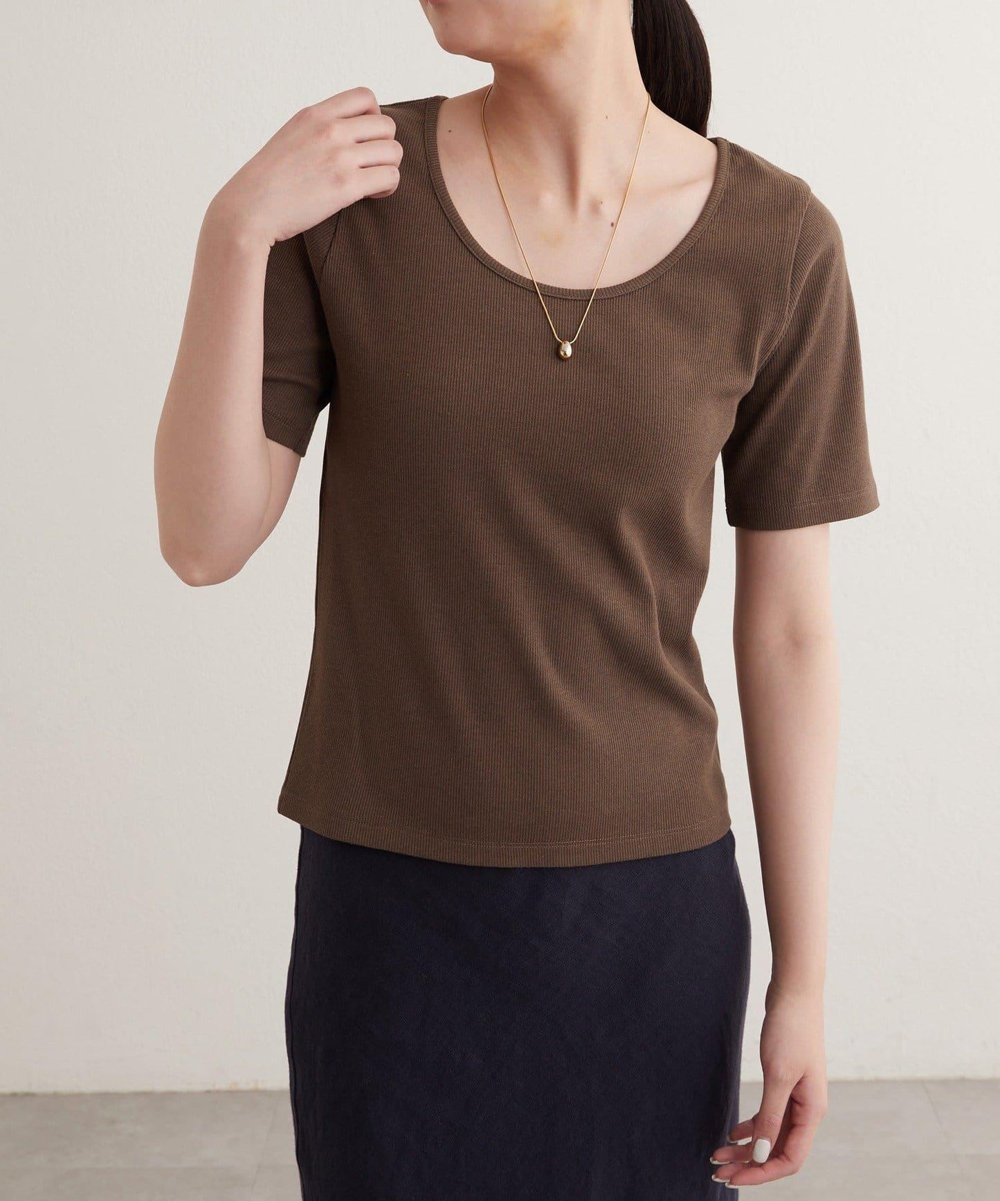 earthy_ O領羅紋TEE T恤