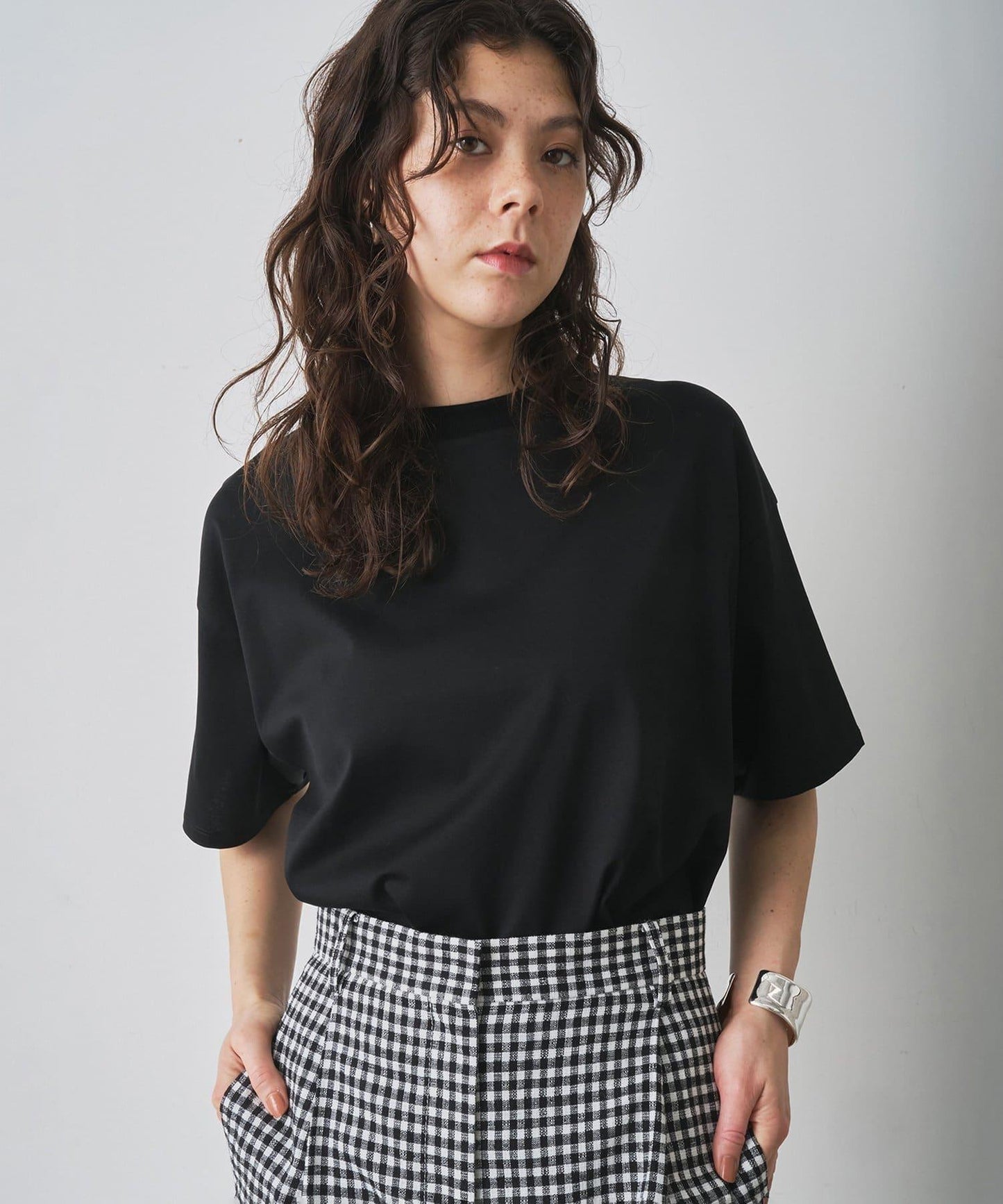 圓領棉質T恤款套頭衫