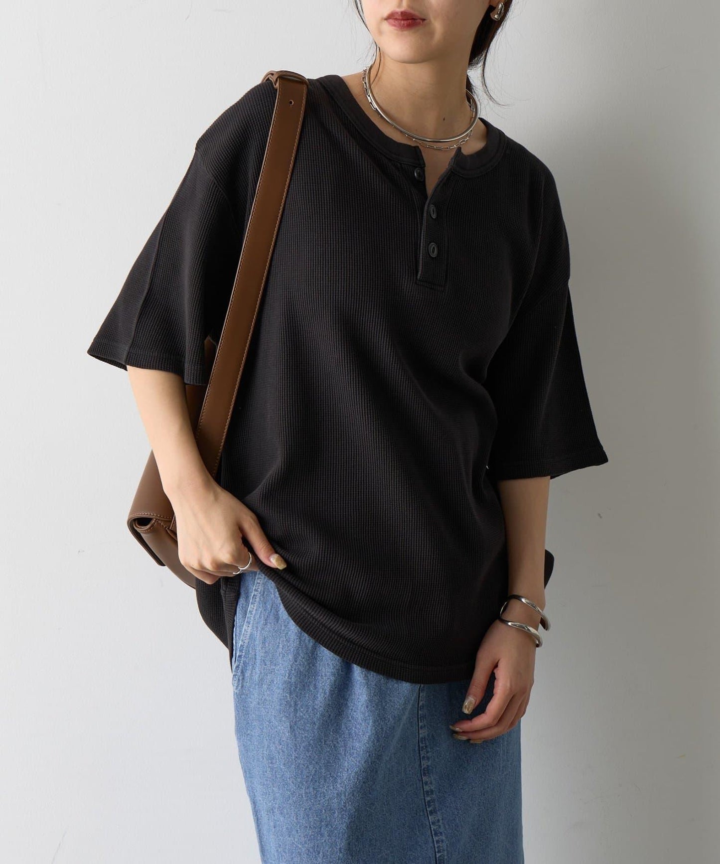 【範例】氣烤華夫餅亨利領T-shirt
