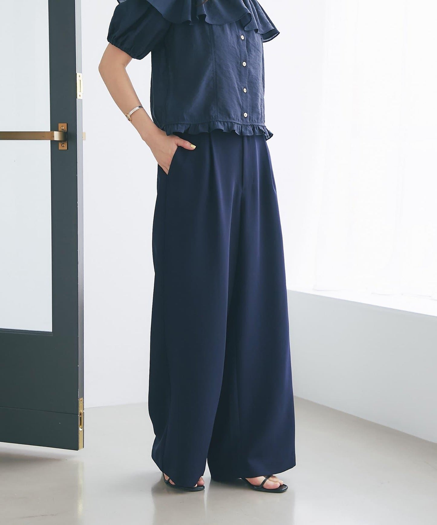 【La boutique BonBon】雙層面料單褶寬腿褲