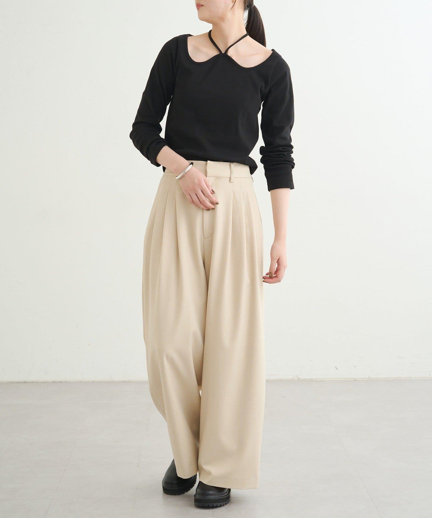 【earthy_】羅紋心形領吊帶上衣