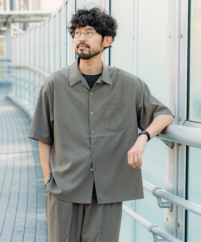 Reflax 功能性材料 輕鬆合身 條紋 開領襯衫 短袖