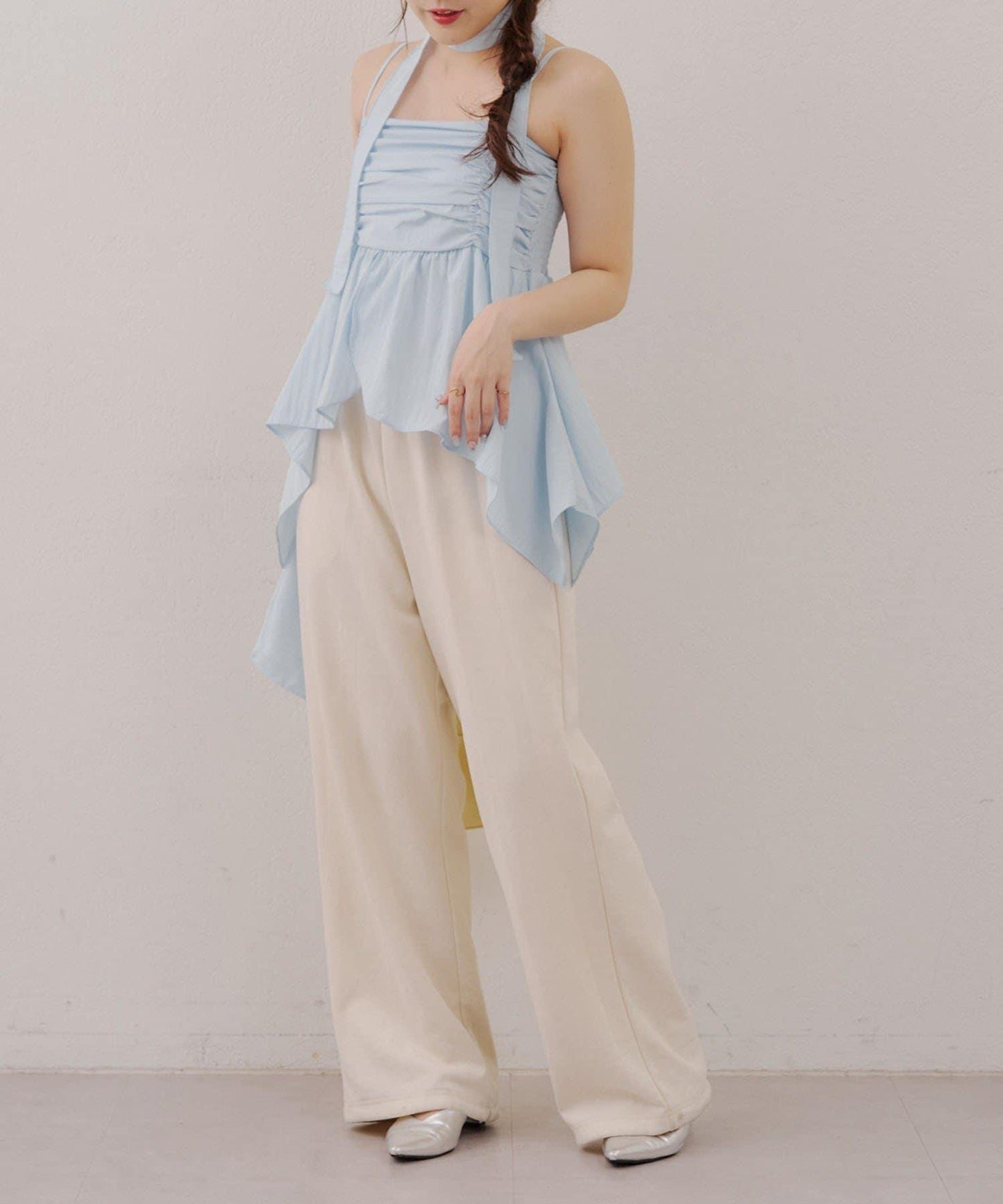 吊帶露臍裝配項鍊