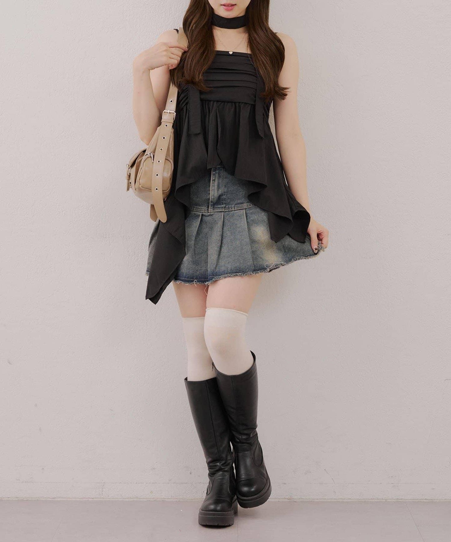 吊帶露臍裝配項鍊