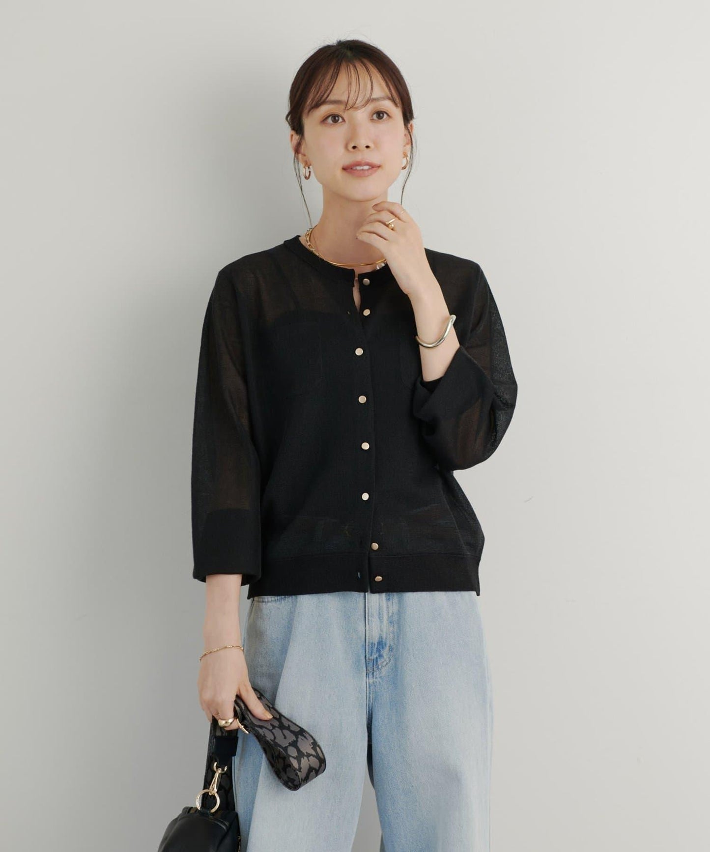 《成熟可愛得體》圓領閃亮針織開衫