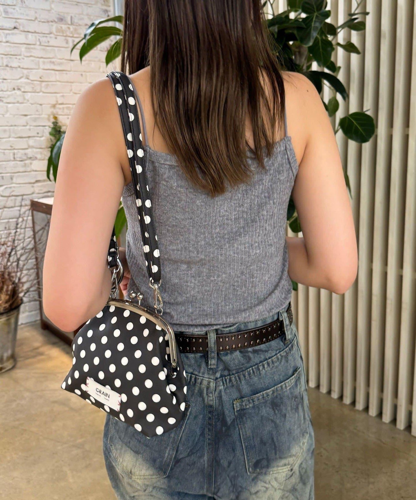 【帶杯】柔軟絨毛針織吊帶背心