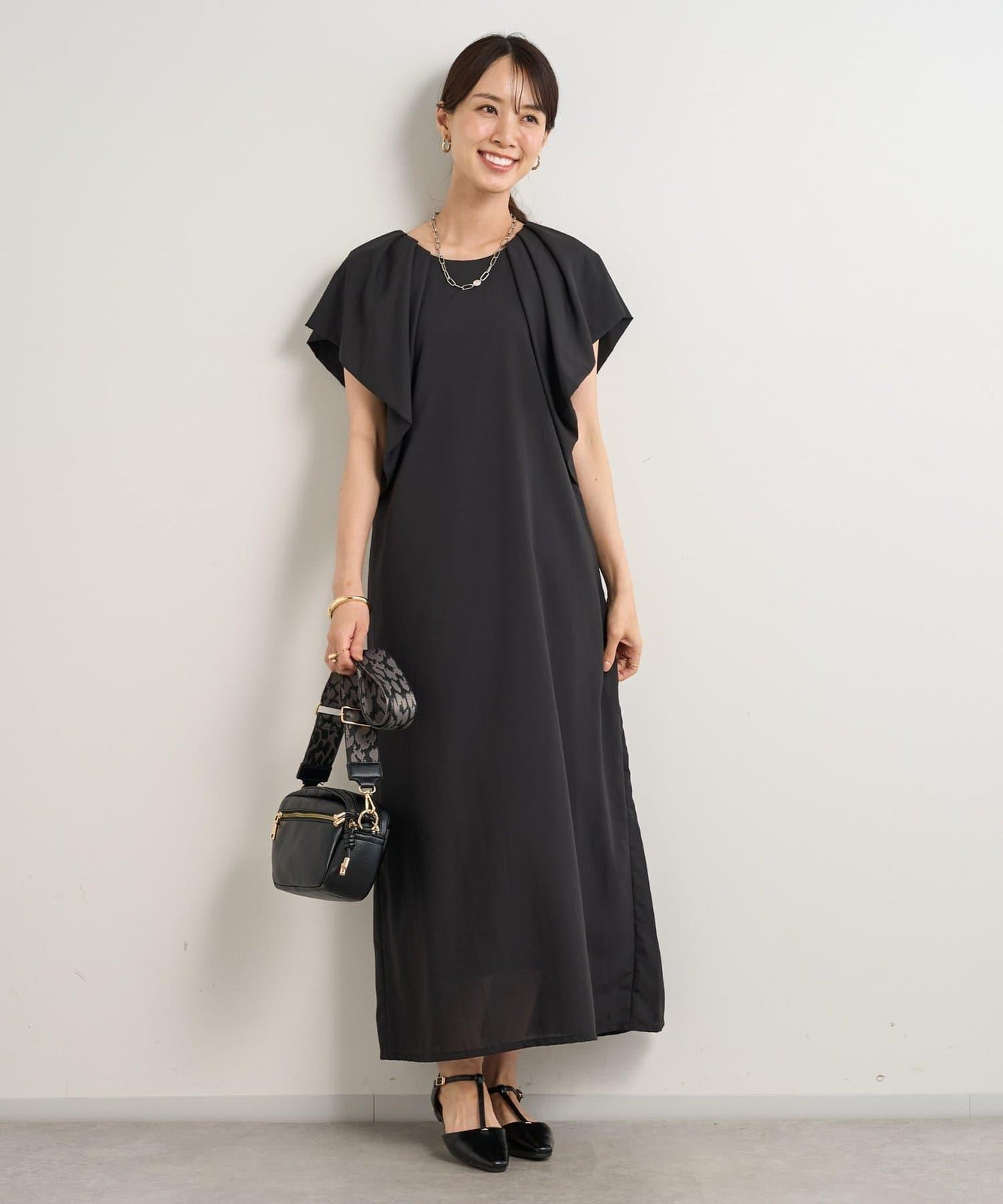 《夏季舒適◎・主打單品》吸溼速幹功能連衣裙